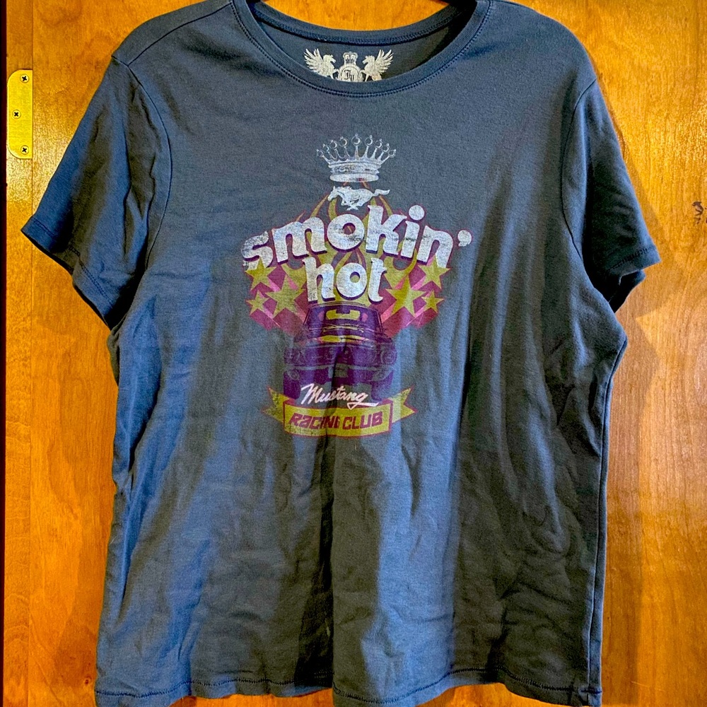 Smokin’ Hot mustang Racing club t-shirt. Size 18w/20w